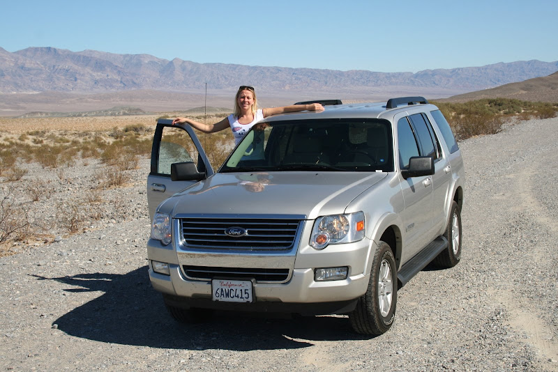 Photo stop in Death Valley