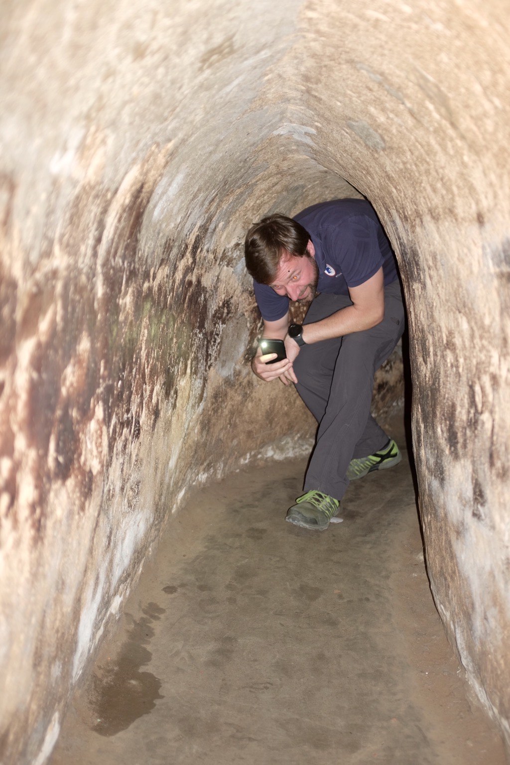 Austen in tunnel