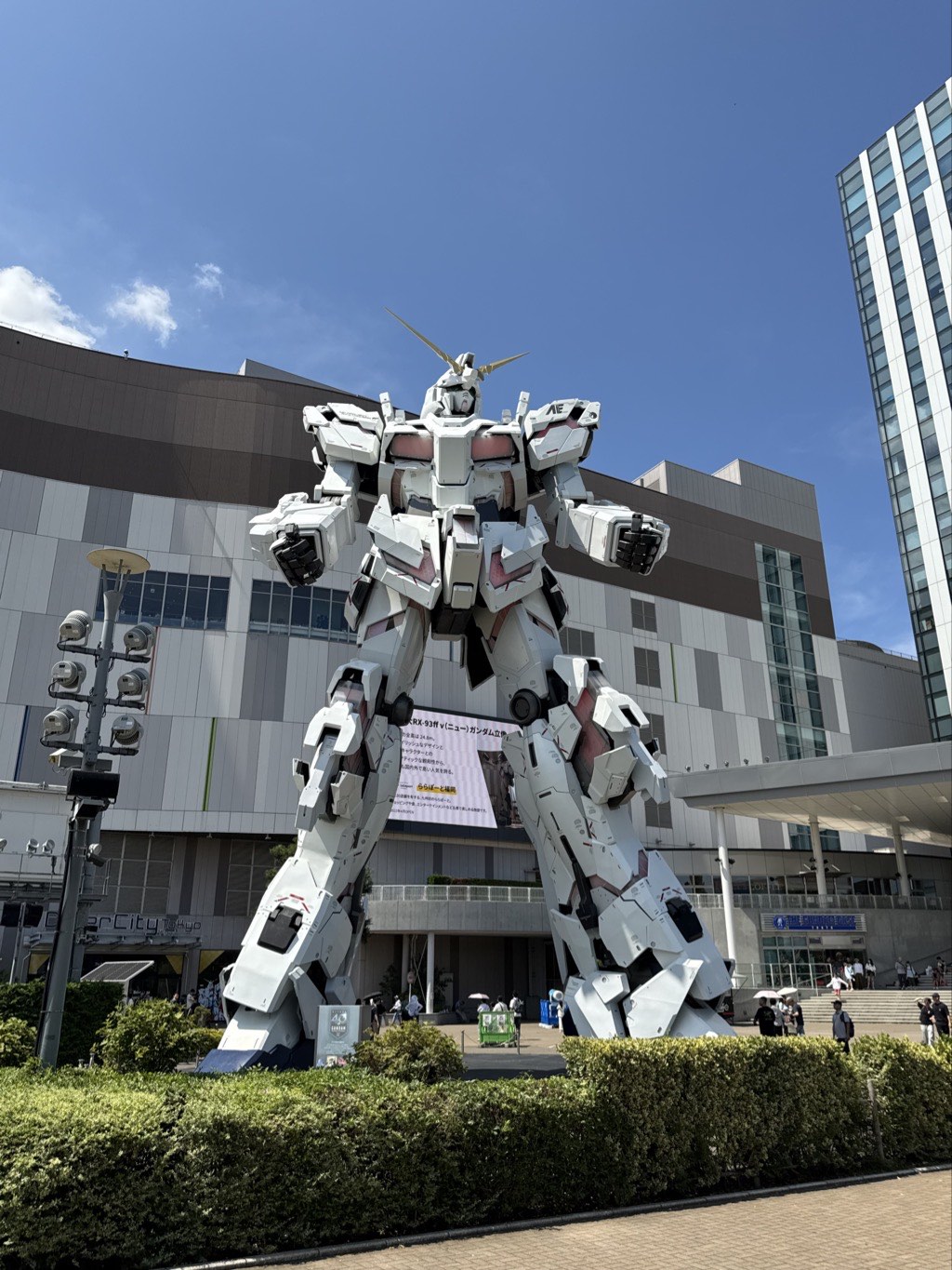 gundam robot